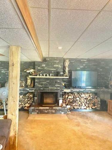 43365 Hwy 881, Hardisty, AB - Indoor With Fireplace