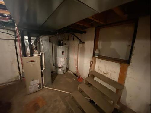 29 Bayview Street, Rochon Sands, AB - Indoor Photo Showing Basement