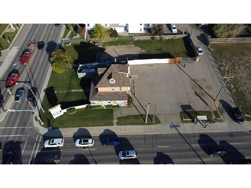 5415 49 Avenue, Red Deer, AB 