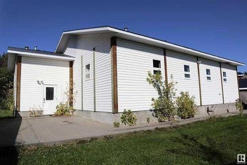 48327 Rge Rd 33, Warburg, AB - Outdoor With Exterior