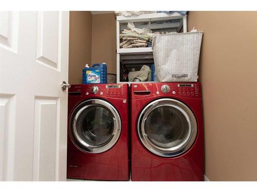 36241 Range Road 20, Rural Red Deer County, AB - Indoor Photo Showing Laundry Room