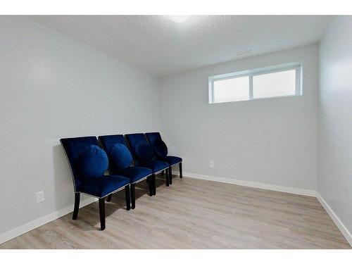 22 Victory Close, Red Deer, AB - Indoor Photo Showing Other Room