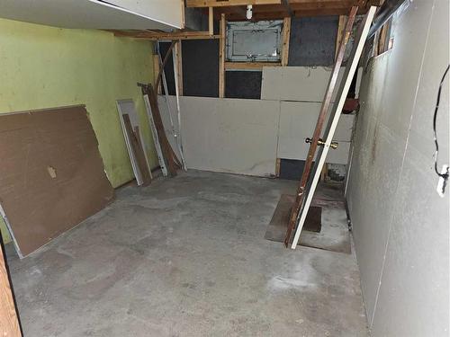 38313 Range Road 160, Rural Paintearth No. 18, County Of, AB - Indoor Photo Showing Basement