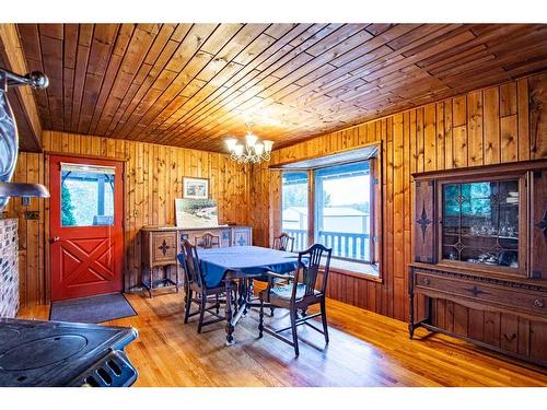 83023 Highway 752 Highway, Rural Clearwater County, AB - Indoor Photo Showing Dining Room