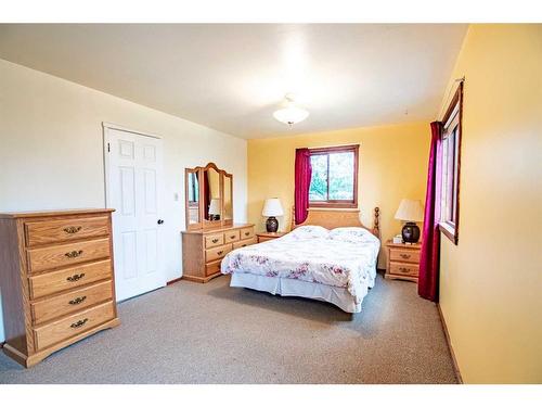 83023 Highway 752 Highway, Rural Clearwater County, AB - Indoor Photo Showing Bedroom
