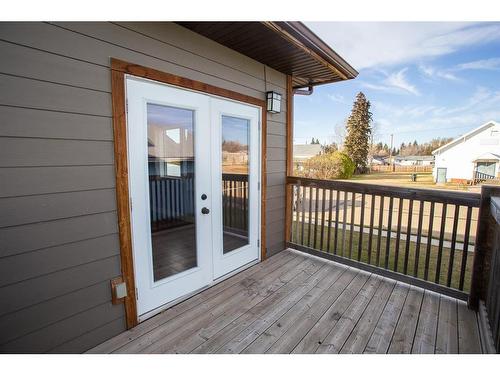 211 Main Street, New Norway, AB - Outdoor With Balcony With Exterior