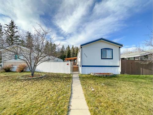 4439 59 Street, Rocky Mountain House, AB - Outdoor With Exterior