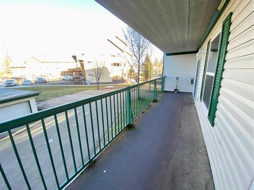 206-5428 51 Avenue, Rocky Mountain House, AB - Outdoor With Balcony With Exterior