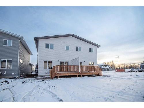 34 Earl Close, Red Deer, AB - Outdoor With Exterior
