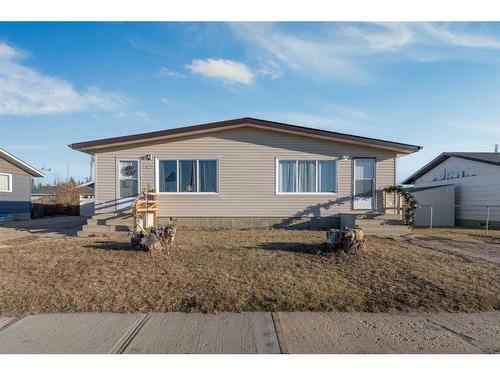 4905 59 Street, Killam, AB - Outdoor With Exterior