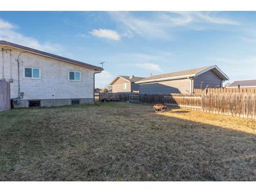 4905 59 Street, Killam, AB - Outdoor