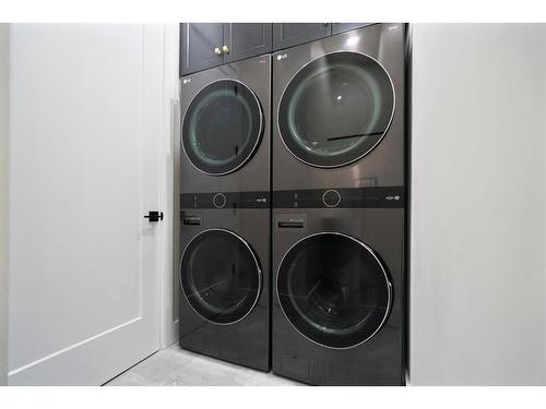 2607 62 Street, Camrose, AB - Indoor Photo Showing Laundry Room