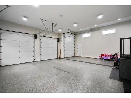 2607 62 Street, Camrose, AB - Indoor Photo Showing Garage