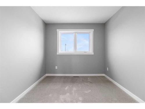 119 Livingston Close, Red Deer, AB - Indoor Photo Showing Other Room