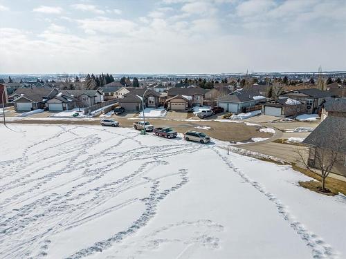 4025 40 Street Close, Ponoka, AB 