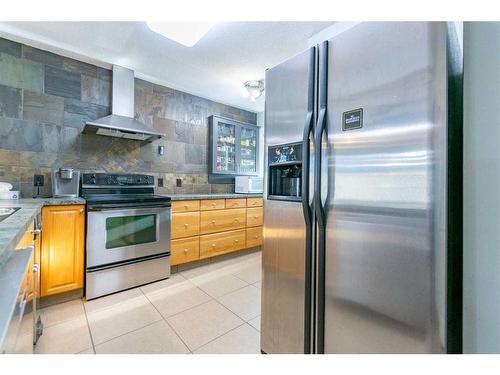 310091 Range Road 174A, Delia, AB - Indoor Photo Showing Kitchen