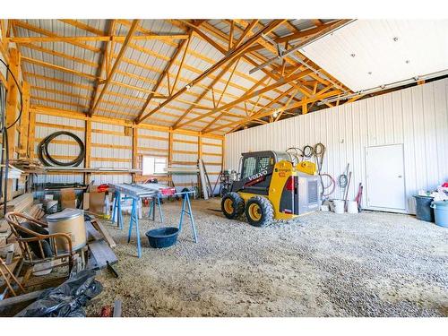 310091 Range Road 174A, Delia, AB - Indoor