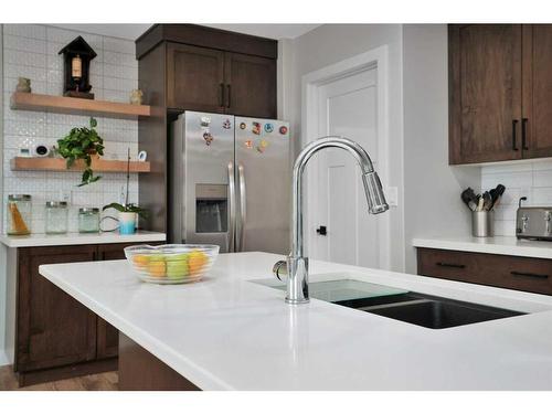 5813 45 Avenue Close, Rocky Mountain House, AB - Indoor Photo Showing Kitchen With Double Sink