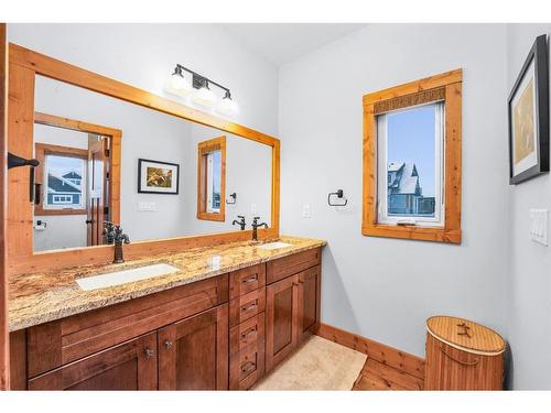 508 Summer Crescent, Rural Ponoka County, AB - Indoor Photo Showing Bathroom