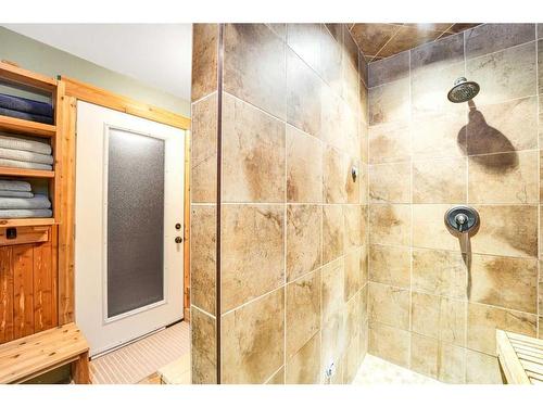 508 Summer Crescent, Rural Ponoka County, AB - Indoor Photo Showing Bathroom
