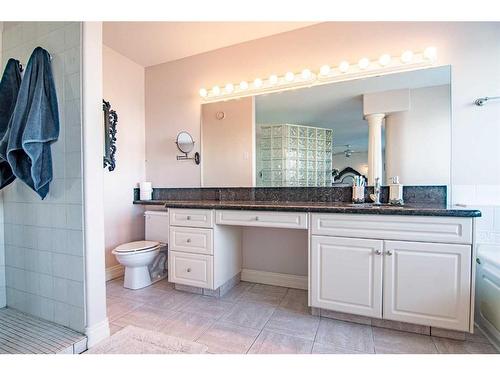 25 Ashmore Close, Red Deer, AB - Indoor Photo Showing Bathroom