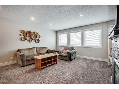 21 Longmire Close, Red Deer, AB - Indoor Photo Showing Other Room