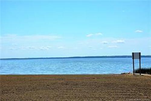 102A-10042 Township Road 422, Rural Ponoka County, AB - Outdoor With Body Of Water With View