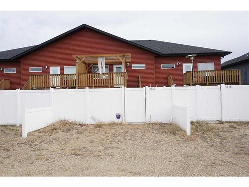 4320 Homestead Road, Lacombe, AB - Outdoor