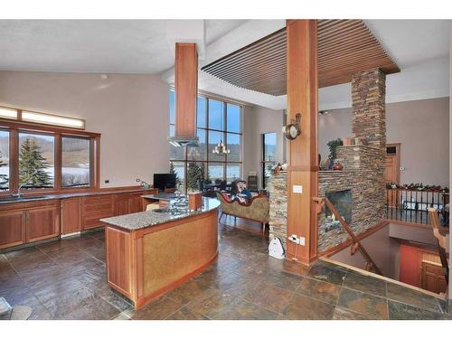 72 39200 Range Road 282, Rural Red Deer County, AB - Indoor With Fireplace