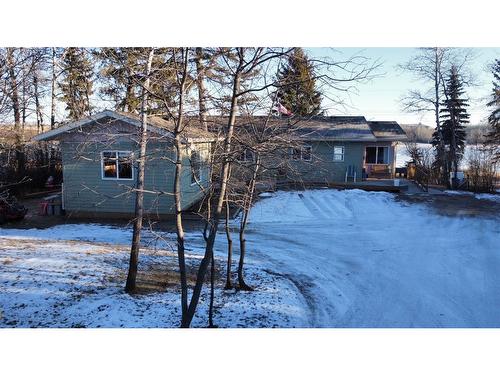 29 Lakeview Drive, Hardisty, AB - Outdoor