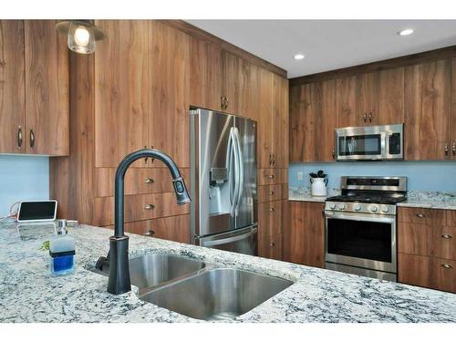 5612 60, Red Deer, AB - Indoor Photo Showing Kitchen With Double Sink