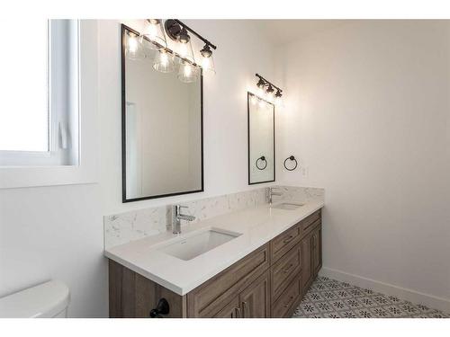 25 Tranter Street, Red Deer, AB - Indoor Photo Showing Bathroom