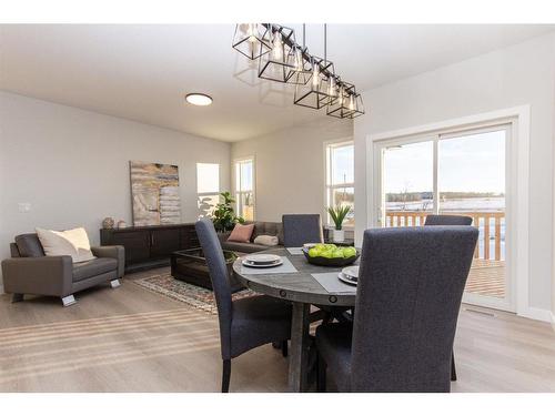 17 Toal Close, Red Deer, AB - Indoor Photo Showing Dining Room