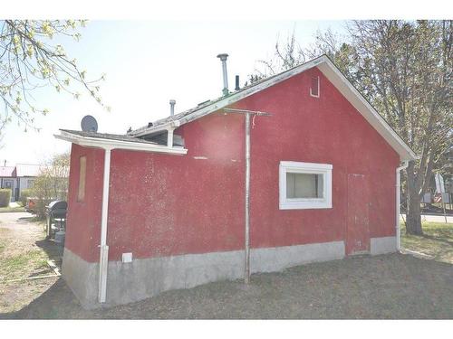 5540 55 Avenue, Lacombe, AB - Indoor Photo Showing Other Room