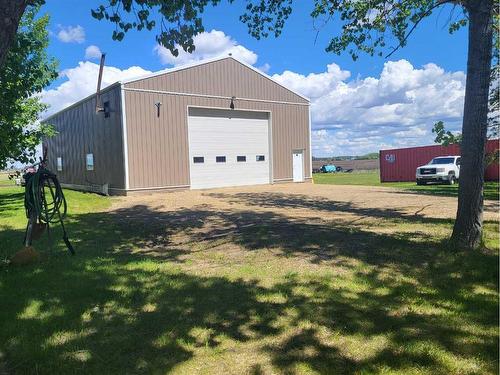 26518 Township Road 402, Rural Lacombe County, AB - Outdoor With Body Of Water
