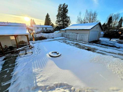 1001 10 Avenue Se, Slave Lake, AB - Outdoor With Deck Patio Veranda