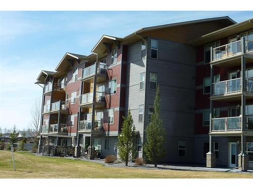 402-5901 71 Ave, Rocky Mountain House, AB - Outdoor With Balcony