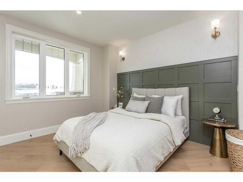 7 Songbird Green, Sylvan Lake, AB - Indoor Photo Showing Bedroom
