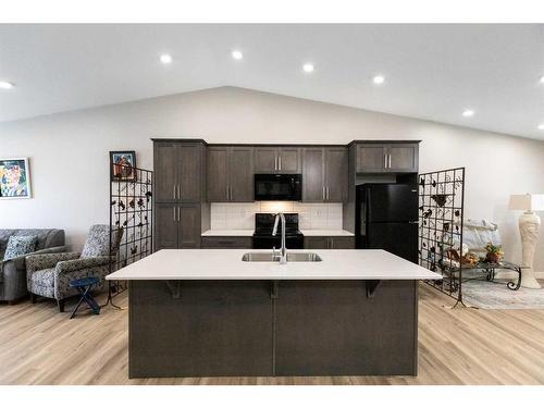 45 Golden Crescent, Red Deer, AB - Indoor Photo Showing Kitchen With Double Sink