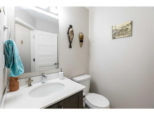 45 Golden Crescent, Red Deer, AB - Indoor Photo Showing Laundry Room