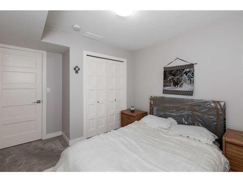 45 Golden Crescent, Red Deer, AB - Indoor Photo Showing Bedroom