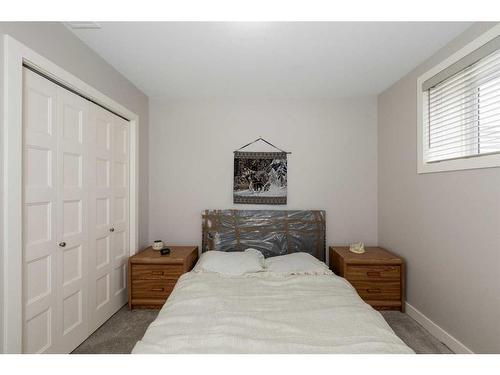 45 Golden Crescent, Red Deer, AB - Indoor Photo Showing Bedroom