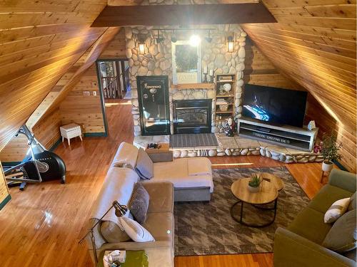 40303 Rr222, Rural Lacombe County, AB - Indoor Photo Showing Living Room With Fireplace