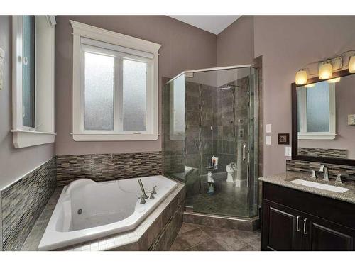 6261 Cronquist Drive, Red Deer, AB - Indoor Photo Showing Bathroom