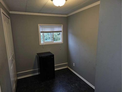 5131 49 Street, Consort, AB - Indoor Photo Showing Other Room