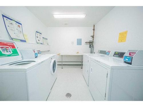 321-5120 62 Street, Red Deer, AB - Indoor Photo Showing Laundry Room