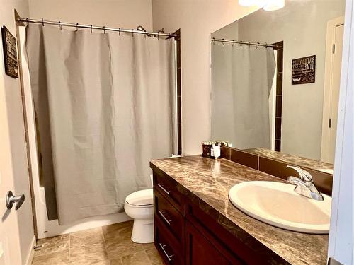 4422 54 Street, Rocky Mountain House, AB - Indoor Photo Showing Bathroom