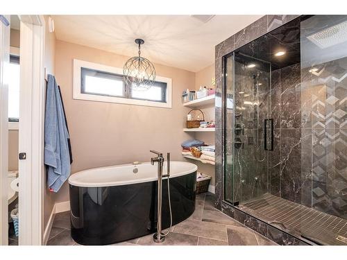 57 Larratt Close, Red Deer, AB - Indoor Photo Showing Bathroom