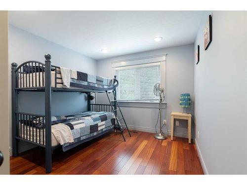 244 Canal Street, Rural Ponoka County, AB - Indoor Photo Showing Bedroom