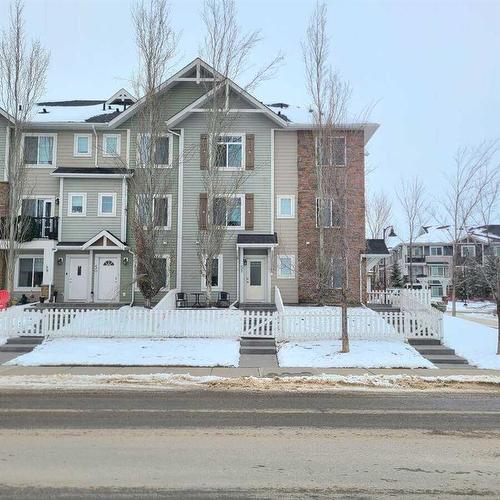 51-300 Marina Drive, Chestermere, AB - Outdoor With Facade